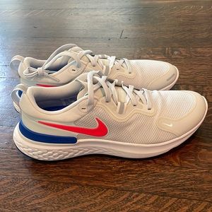 NWT Nike React Miler